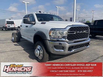 New 2024 Ram 4500 Chassis Cab 4500 SLT CHASSIS CREW CAB 4X4 60' CA Pickup in Archbold, OH