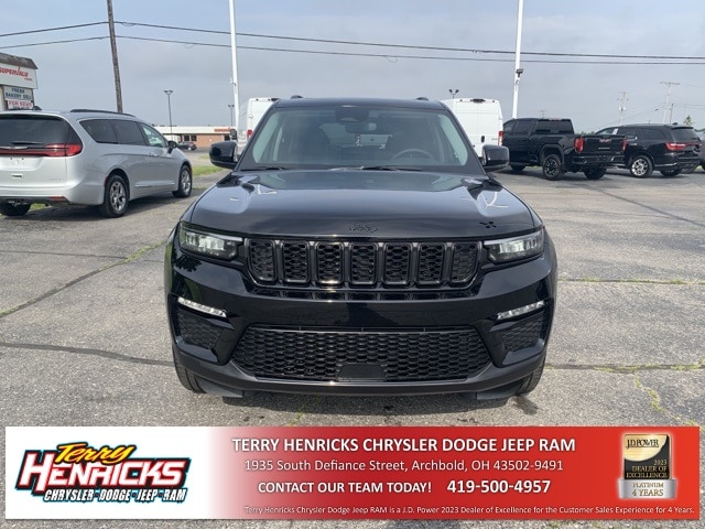 Used 2024 Jeep Grand Cherokee Limited with VIN 1C4RJHBG5R8938197 for sale in Archbold, OH