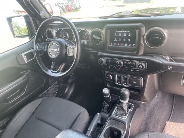 2021 Jeep Wrangler Sport S photo 3