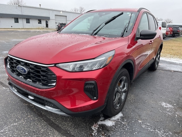 2025 Ford Escape ST-Line's photo