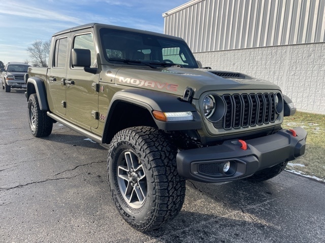 2026 Jeep Gladiator Mojave's photo