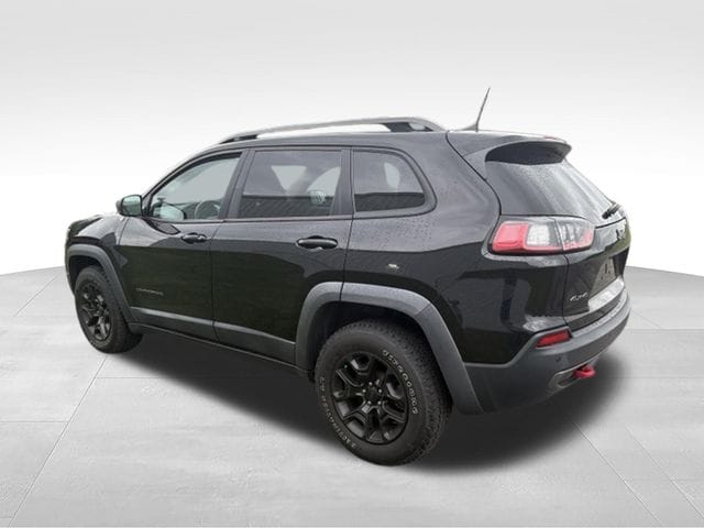 Used 2019 Jeep Cherokee Trailhawk with VIN 1C4PJMBX2KD261722 for sale in Archbold, OH