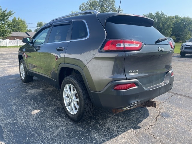 Used 2017 Jeep Cherokee North with VIN 1C4PJMCS8HW563919 for sale in Archbold, OH