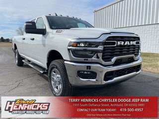 2026 Ram 2500 TRADESMAN CREW CAB 4X4 8' BOX Pickup