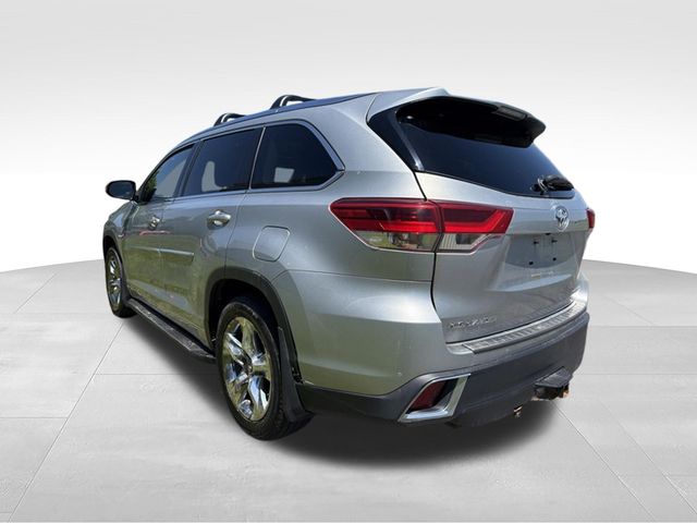 Used 2018 Toyota Highlander Limited with VIN 5TDDZRFH6JS882380 for sale in Archbold, OH