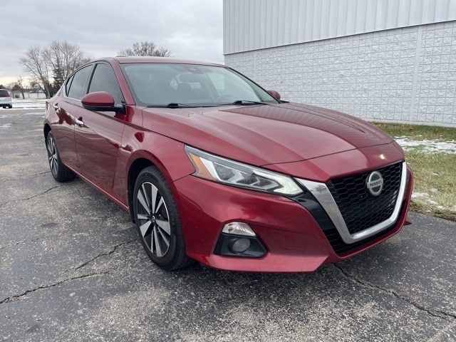 2019 Nissan Altima SV's photo