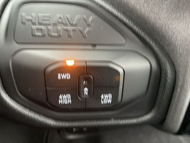 2026 RAM 2500 Tradesman/Black Express - Photo 23