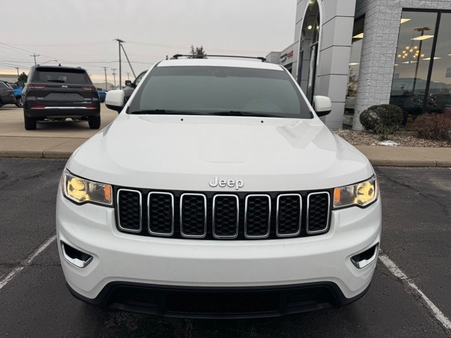 2020 Jeep Grand Cherokee Laredo E photo 2