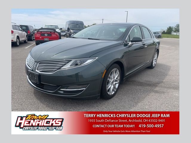 2016 Lincoln MKZ Front Wheel Drive's photo