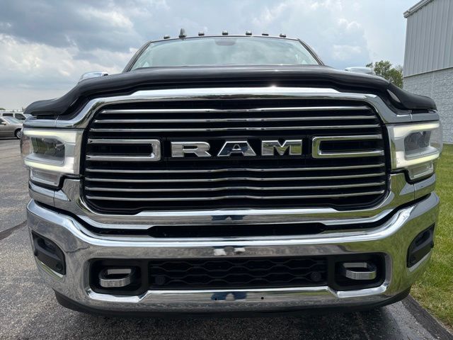 2022 RAM Ram 3500 Pickup Laramie - Photo 7