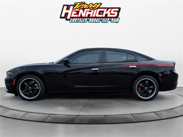 Used 2015 Dodge Charger SE with VIN 2C3CDXBG6FH771298 for sale in Archbold, OH