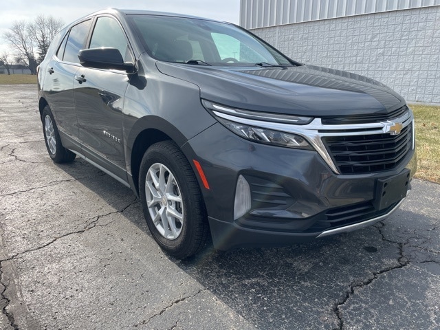 2023 Chevrolet Equinox LT's photo