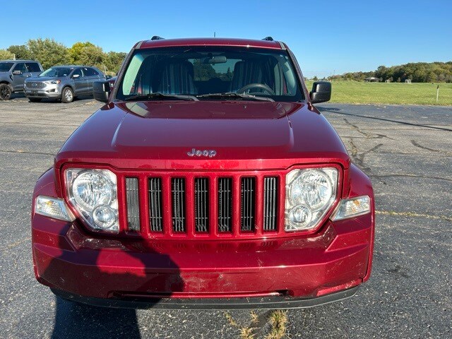 2012 Jeep Liberty Sport photo 2
