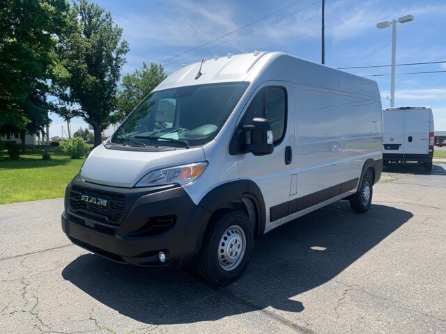 2024 Ram ProMaster 2500 Cargo Van photo 3
