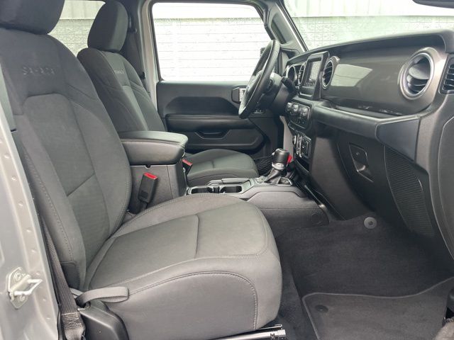 Photo 17