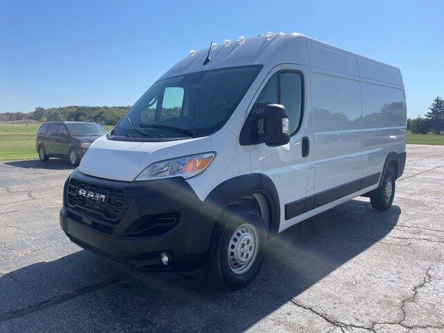 2025 Ram ProMaster 2500 Cargo Van photo 2