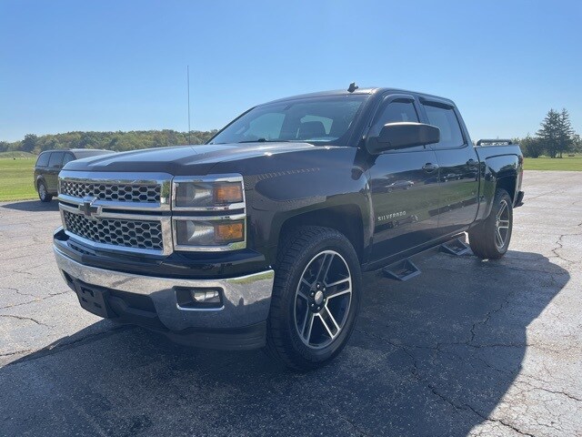 2014 Chevrolet Silverado 1500 LT photo 3