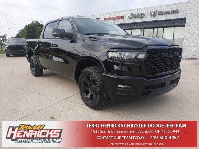 2025 Ram 1500 BIG HORN CREW CAB 4X4 5'7 BOX