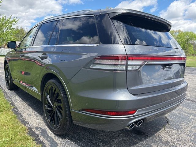 5LM5J7XC9MGL14358