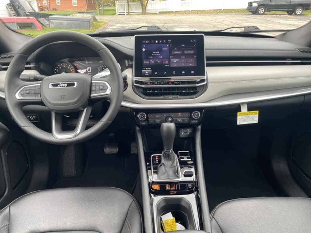 Used 2024 Jeep Compass Limited SUV