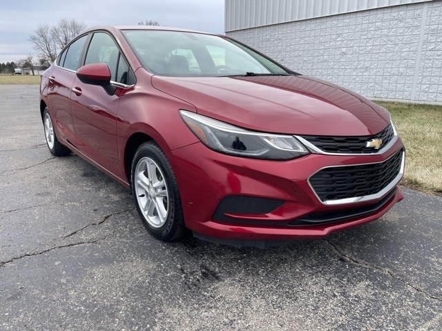 2018 Chevrolet Cruze LT's photo