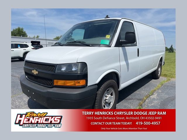 2023 Chevrolet Express 2500 1WT LWB's photo