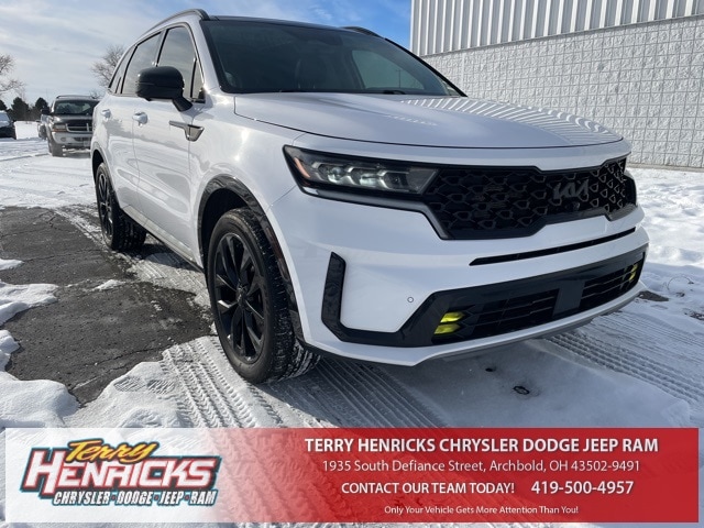 2022 Kia Sorento SX's photo