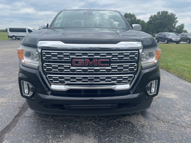 2022 Gmc Canyon Denali photo 2