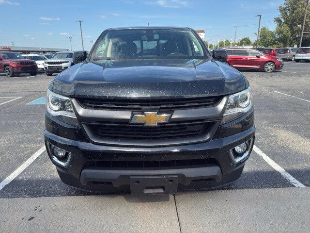 2018 Chevrolet Colorado Z71 photo 2