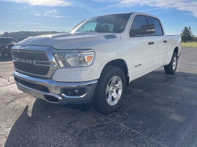 2023 Ram 1500 Big Horn Lone Star photo 3
