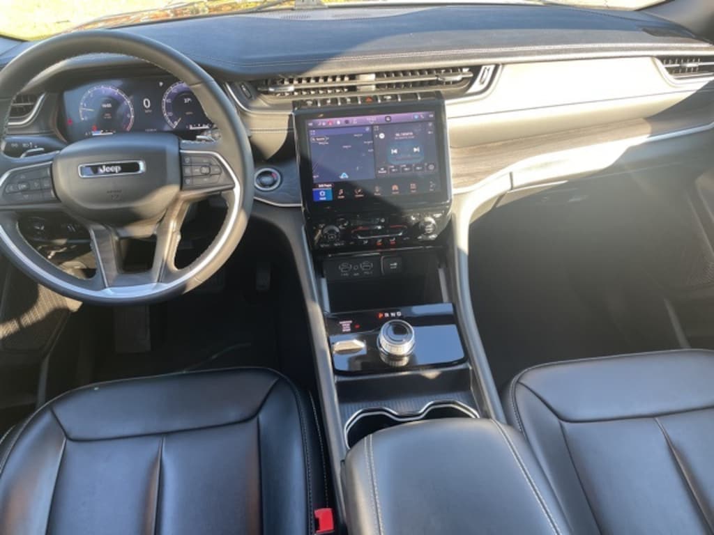 Used 2024 Jeep Grand Cherokee Limited SUV