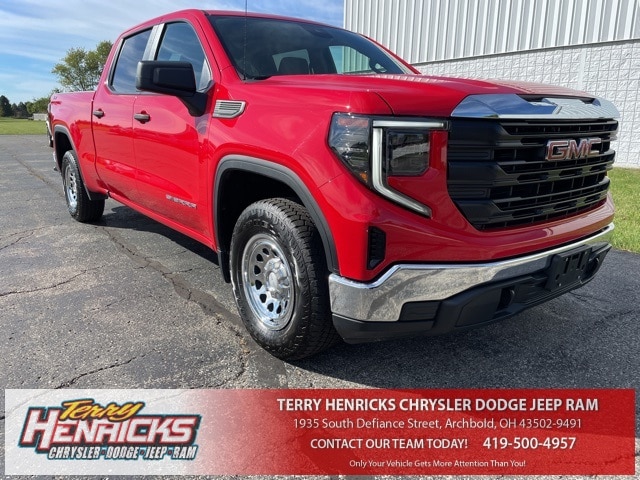 2023 GMC Sierra 1500 Pro's photo