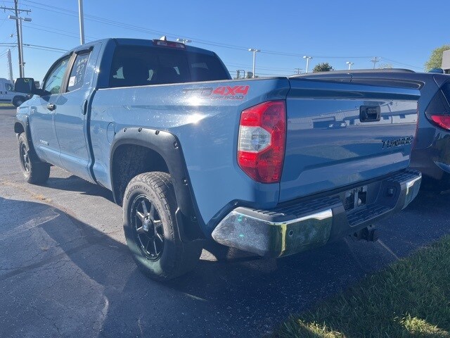 2020 Toyota Tundra SR5 Grade photo 2