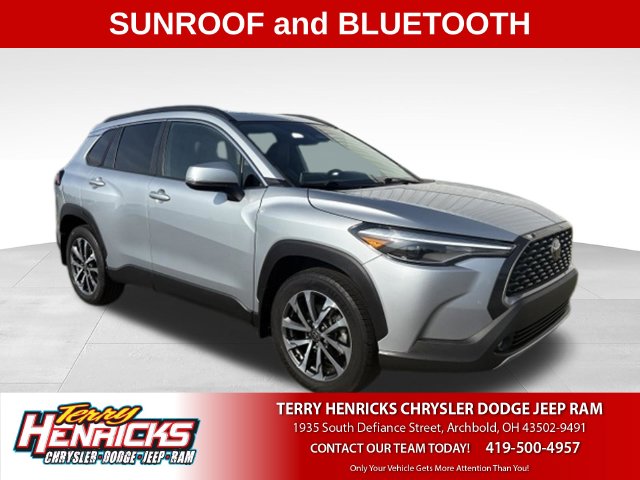 Used 2023 Toyota Corolla Cross XLE SUV in Archbold, OH