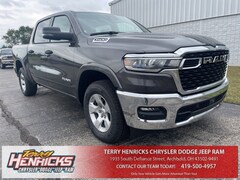 2026 Ram 1500 BIG HORN CREW CAB 4X4 5'7 BOX Pickup