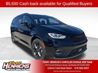 New 2026 Chrysler Pacifica SELECT AWD Passenger Van in Archbold, OH