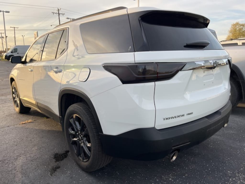 Used 2020 Chevrolet Traverse RS SUV