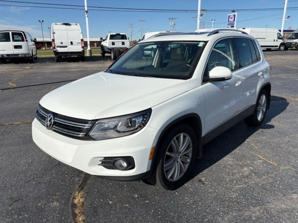 Used 2016 Volkswagen Tiguan SE SUV