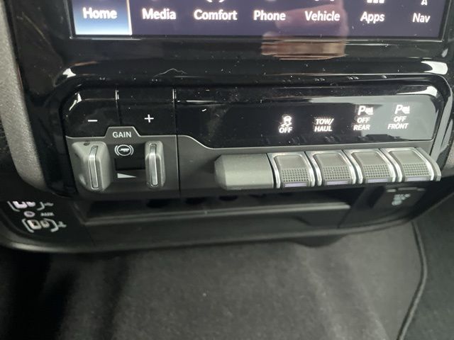 2026 RAM 2500 Tradesman/Black Express - Photo 27