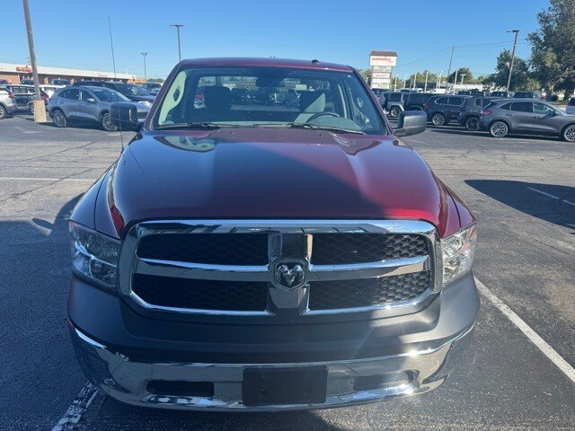 2016 Ram 1500 Tradesman photo 2