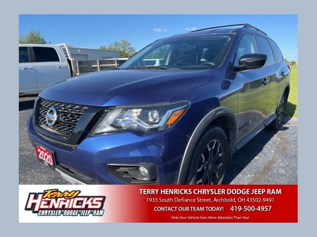 2020 Nissan Pathfinder's photo