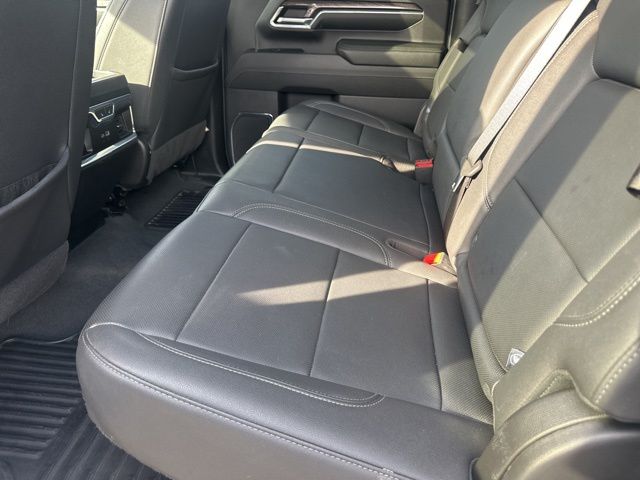 2024 Chevrolet Silverado 2500HD LTZ - Photo 15