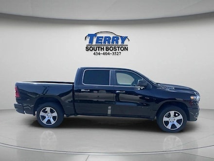 2025 Ram 1500 Tradesman Truck Crew Cab