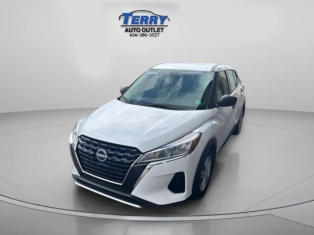 2024 Nissan Kicks S photo 2