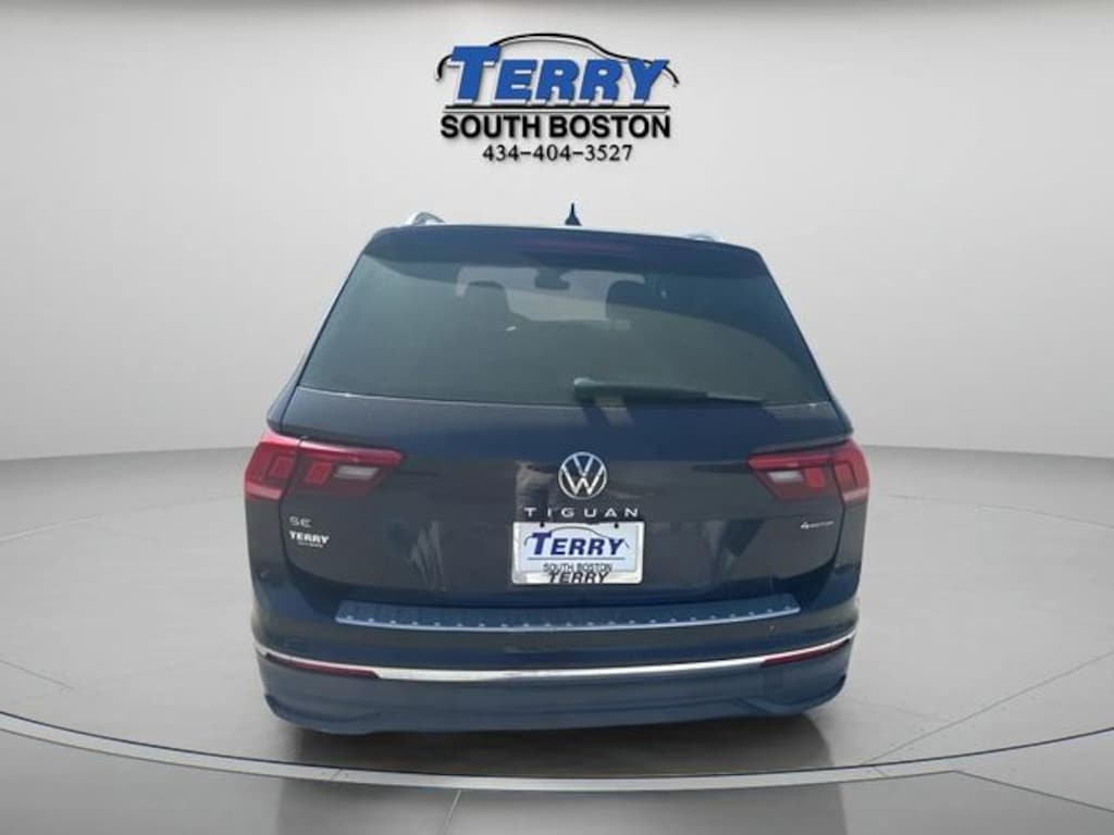 Used 2022 Volkswagen Tiguan 2.0T SE SUV