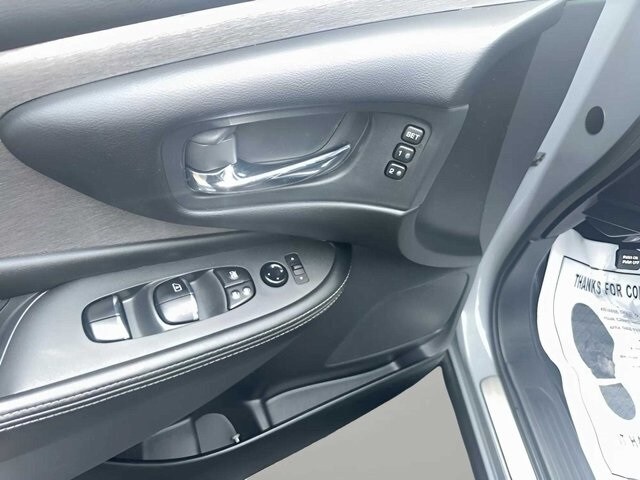 2023 Nissan Murano SL photo 4