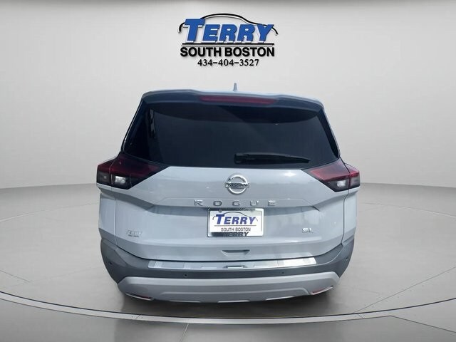 2021 Nissan Rogue SL photo 4