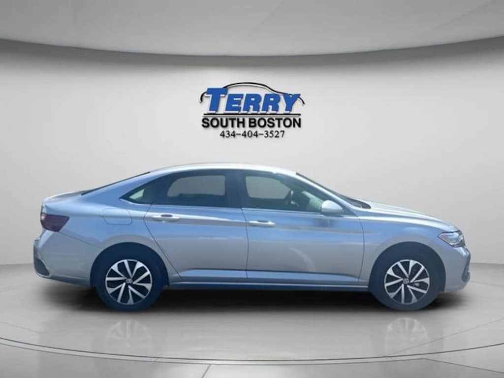 Used 2024 Volkswagen Jetta 1.5T S Sedan