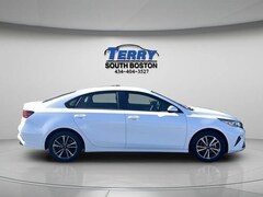 2023 Kia Forte LXS Sedan