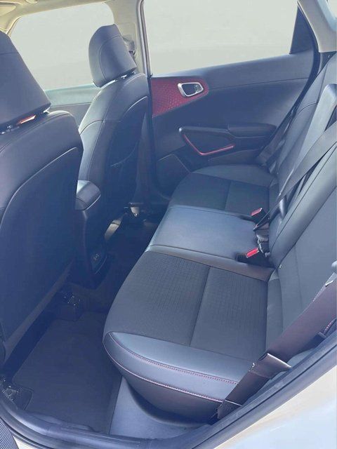 2023 Kia Soul GT-Line - Photo 13